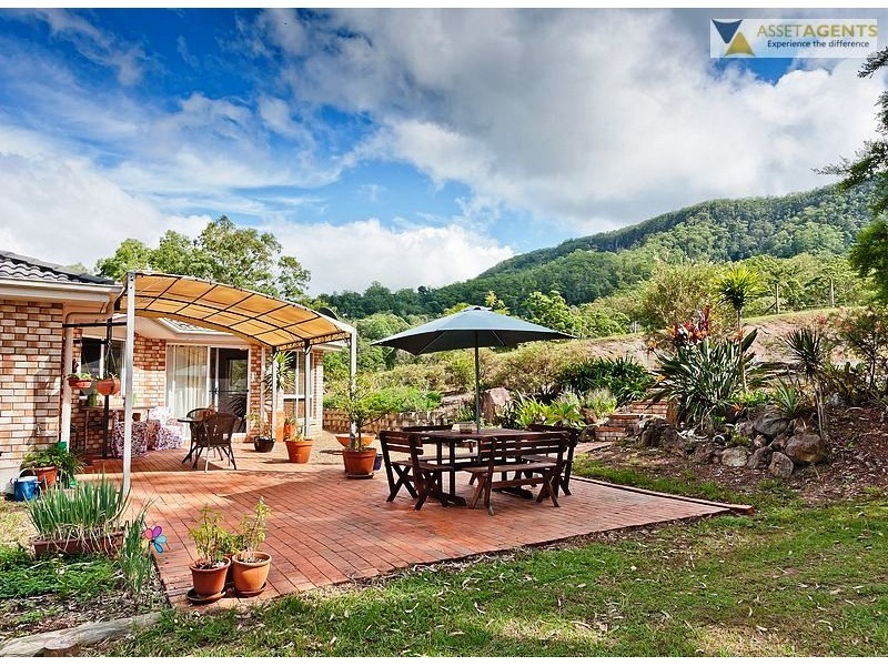 8 Bluff Road, Kenilworth QLD 4574