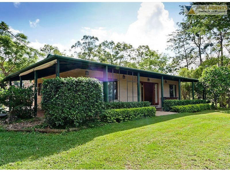 8 Bluff Road, Kenilworth QLD 4574