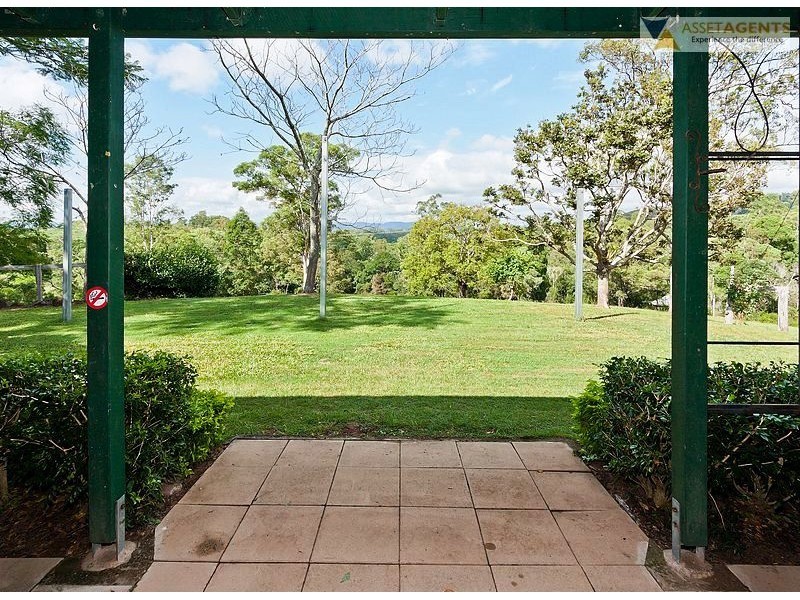 8 Bluff Road, Kenilworth QLD 4574