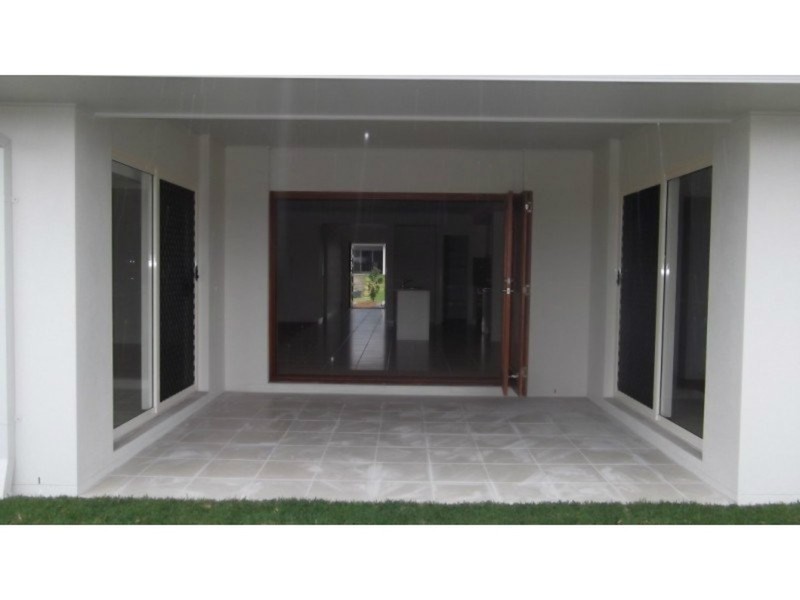 33 Glen Abby Avenue, Peregian Springs QLD 4573
