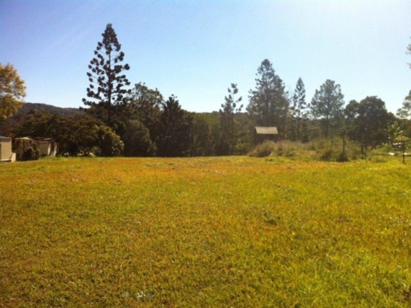 22 Queen St, Cooran QLD 4569