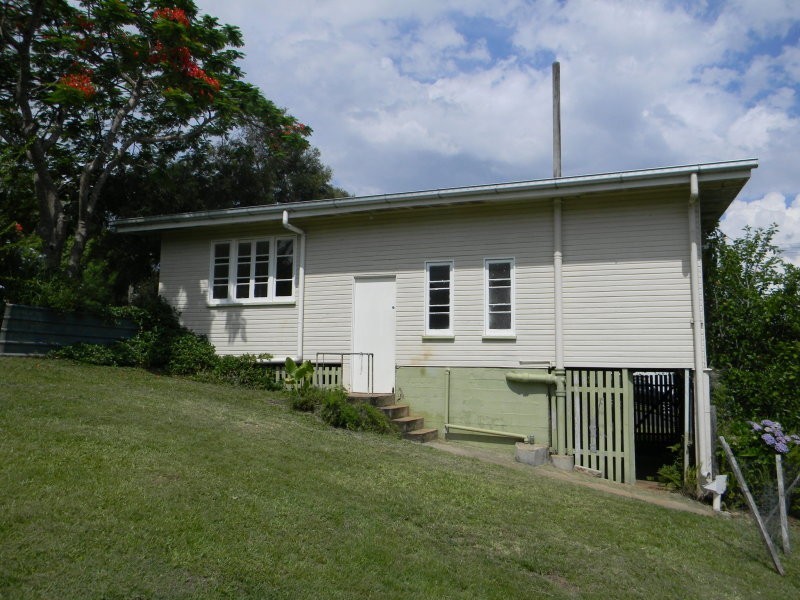 17 Margaret, Kenilworth QLD 4574