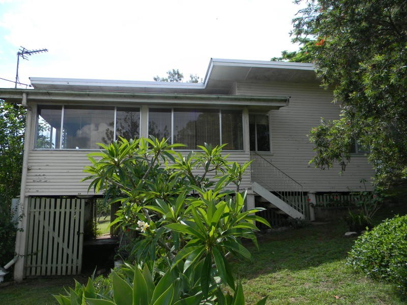 17 Margaret, Kenilworth QLD 4574