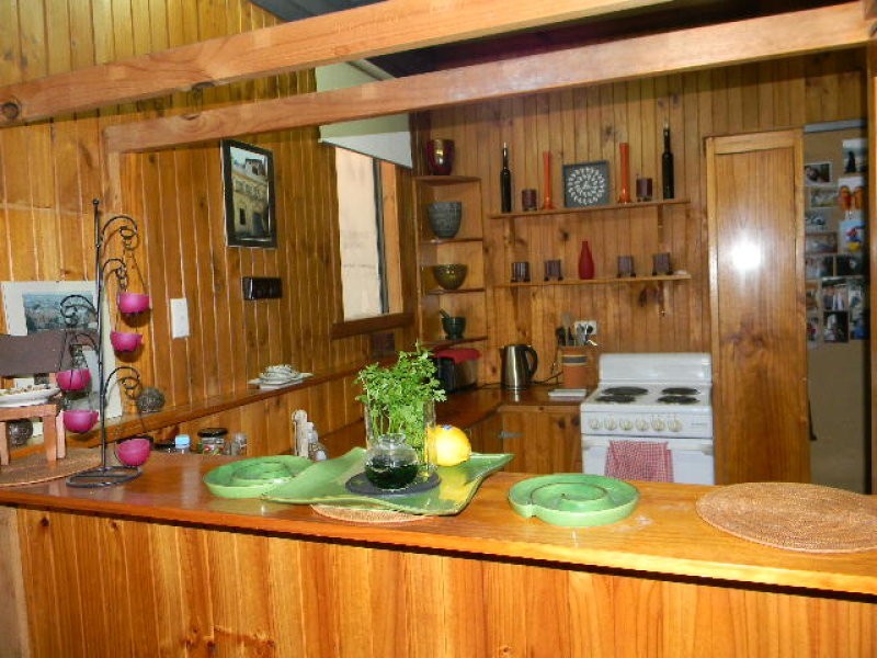 17 Elizabeth, Kenilworth QLD 4574