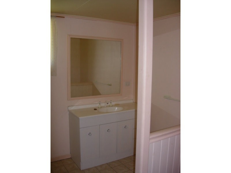 19 George, Brooloo QLD 4570