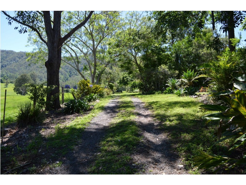 622 Eastern Mary River Rd, Cambroon QLD 4552