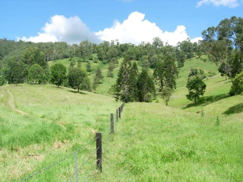 209 Booloumba Creek Road, Cambroon QLD 4552