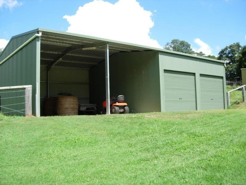 209 Booloumba Creek Road, Cambroon QLD 4552