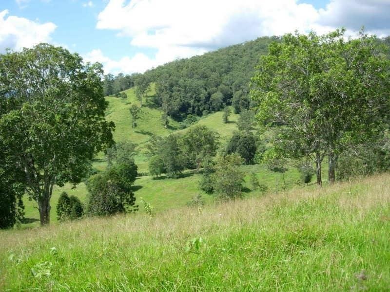 209 Booloumba Creek Road, Cambroon QLD 4552
