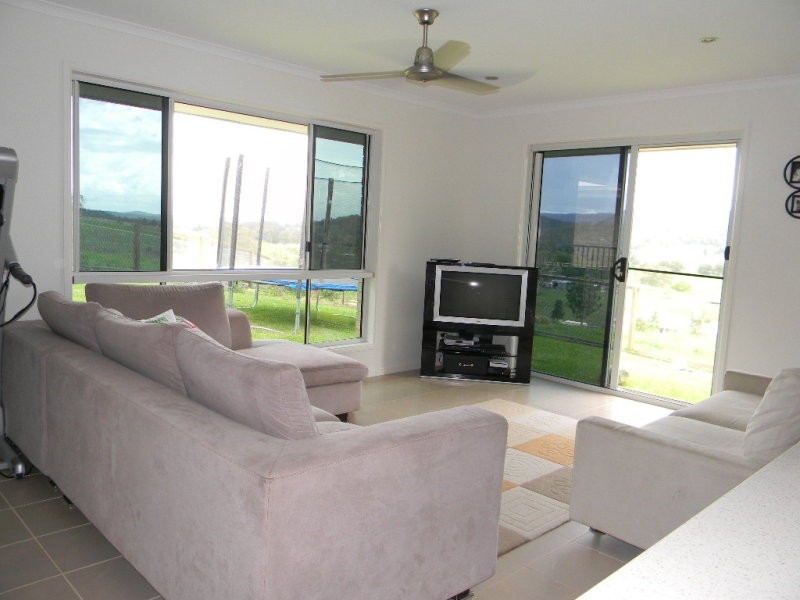 43 George Street, Kenilworth QLD 4574