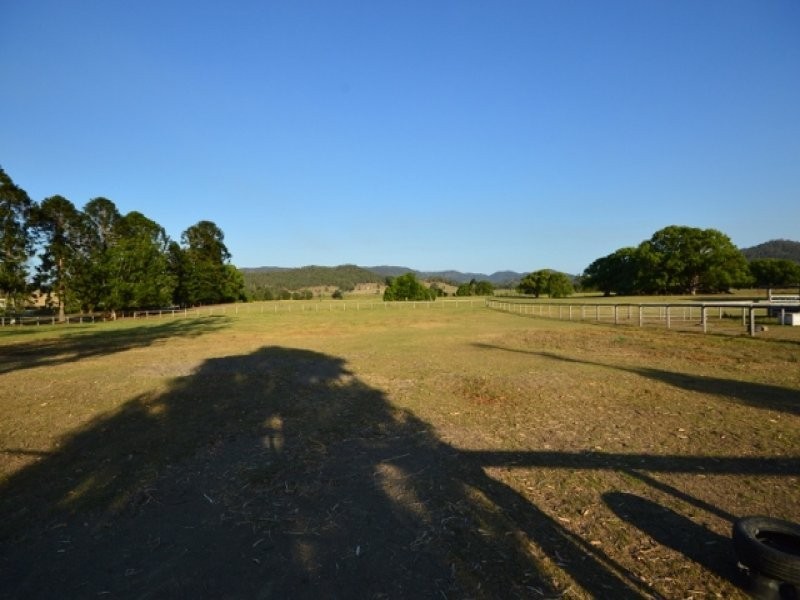 62 Elizabeth Street, Kenilworth QLD 4574