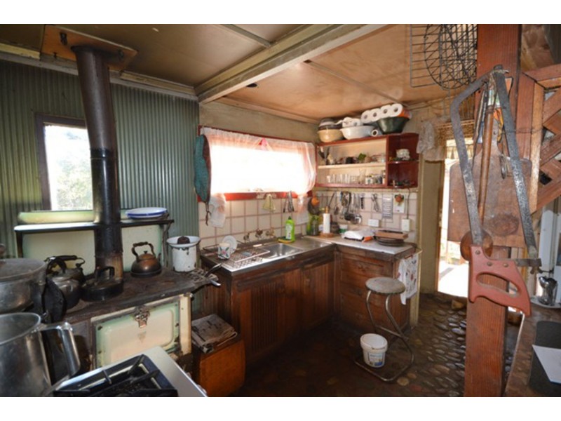 162 Booloumba Creek Road, Cambroon QLD 4552