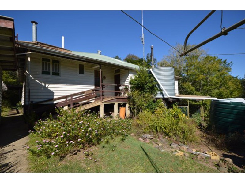 162 Booloumba Creek Road, Cambroon QLD 4552