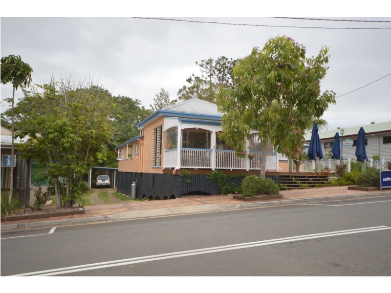 Nanna McGinns 11 Elizabeth Street, Kenilworth QLD 4574