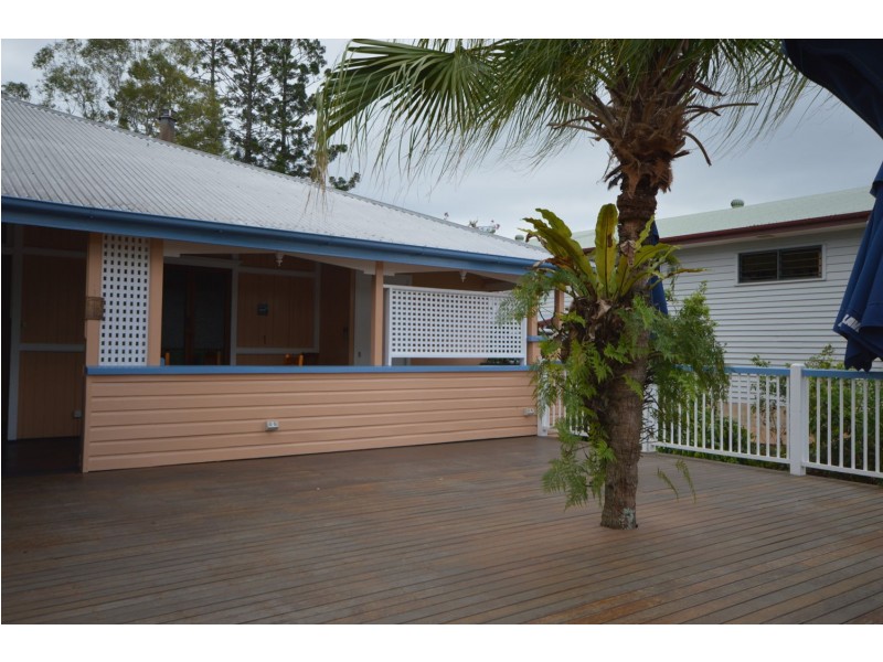 Nanna McGinns 11 Elizabeth Street, Kenilworth QLD 4574