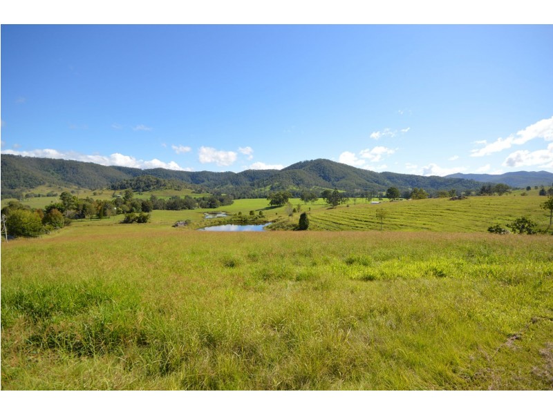 Cambroon QLD 4552