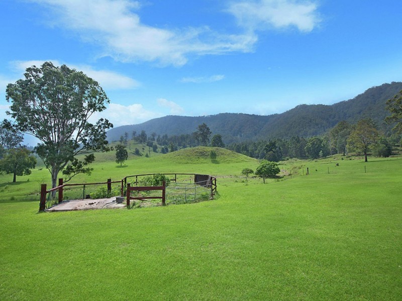 586 Eastern Mary River Road, Cambroon QLD 4552