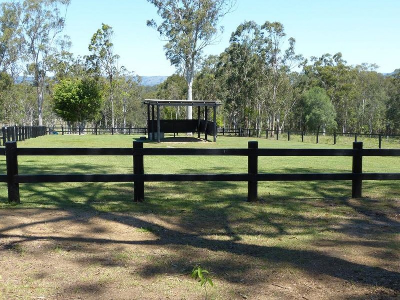 160 McCabe Road, Woodford QLD 4514