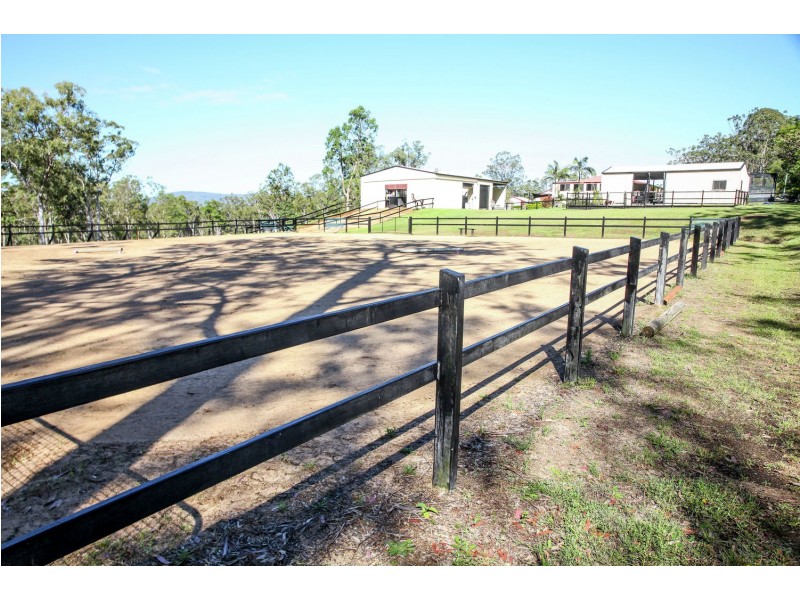 160 McCabe Road, Woodford QLD 4514
