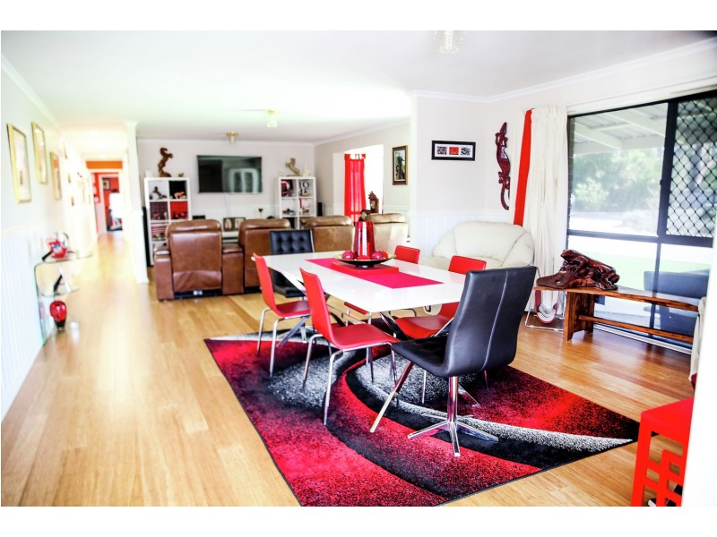 160 McCabe Road, Woodford QLD 4514