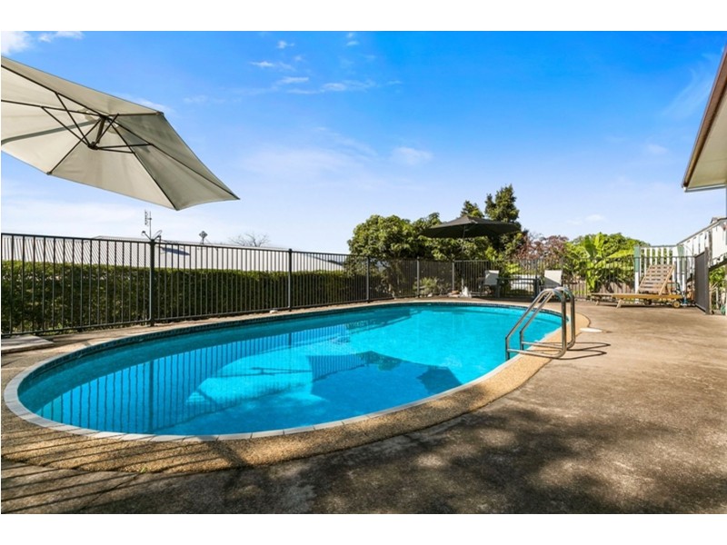 4 Alexandra Street, Kenilworth QLD 4574