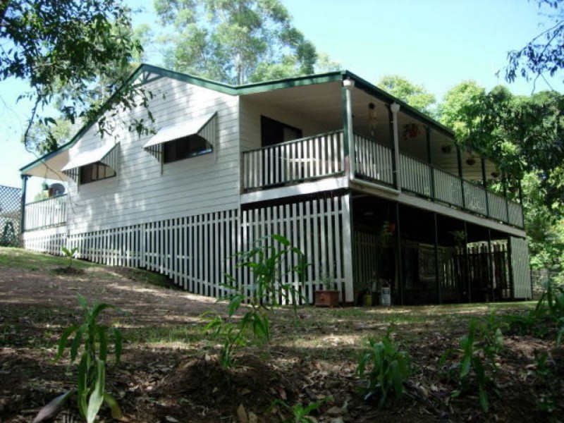 70 Sutton Street, Brooloo QLD 4570