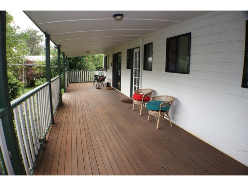 70 Sutton Street, Brooloo QLD 4570