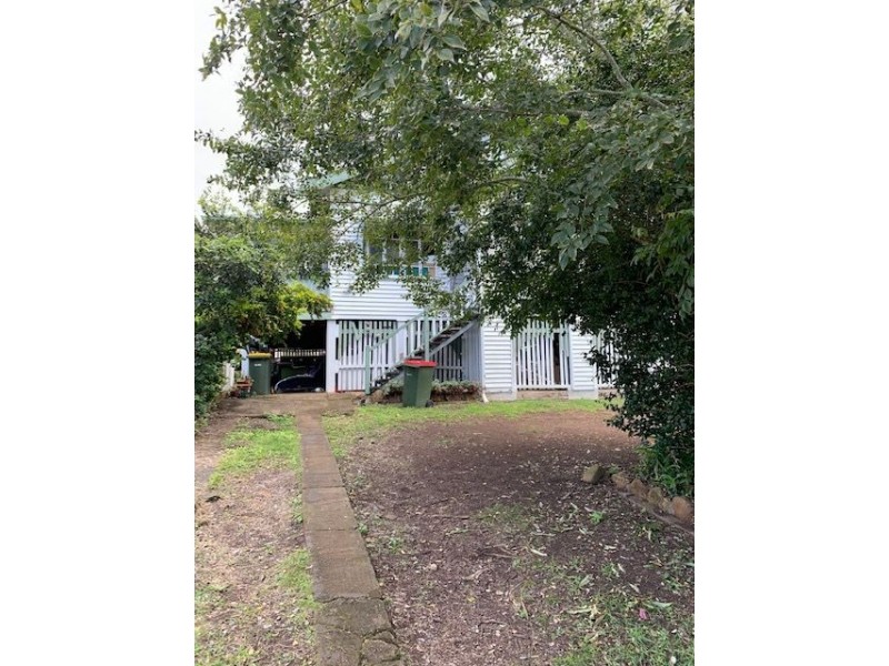 61 Elizabeth, Kenilworth QLD 4574