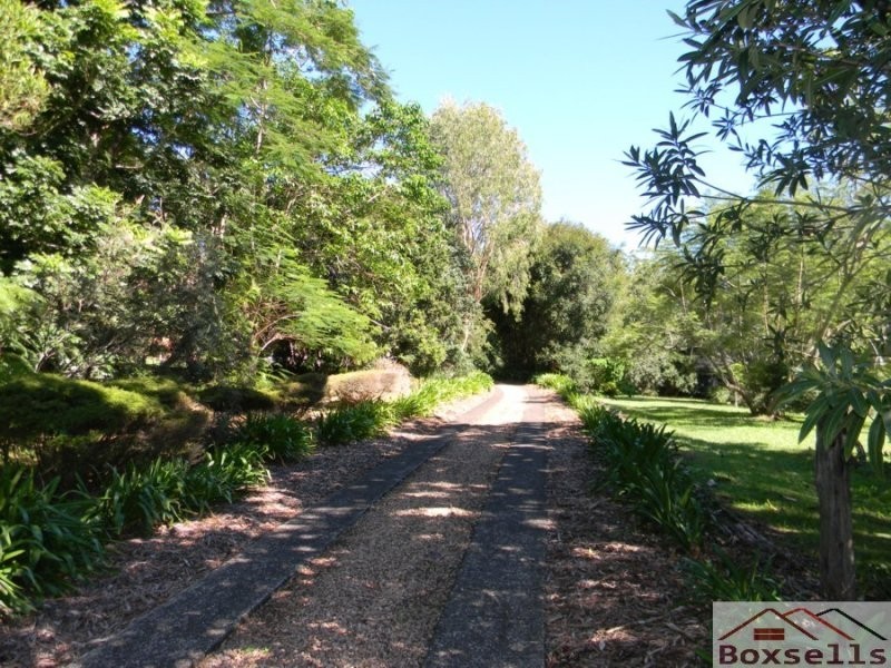 18 Treehaven Way, Maleny QLD 4552