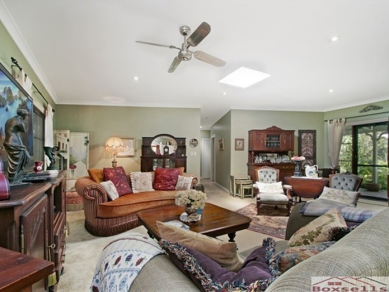 56 Gumland Drive, Maleny QLD 4552