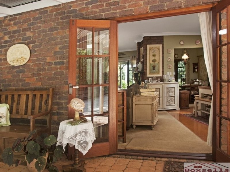 56 Gumland Drive, Maleny QLD 4552