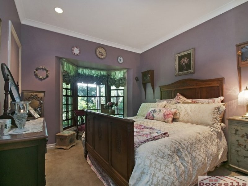 56 Gumland Drive, Maleny QLD 4552