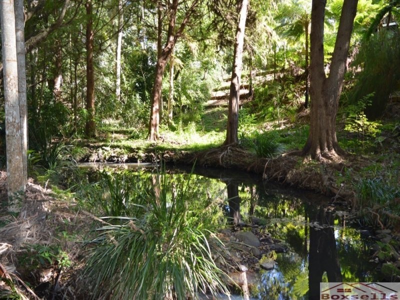 56 Gumland Drive, Maleny QLD 4552