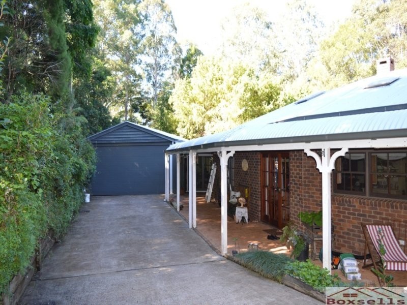 56 Gumland Drive, Maleny QLD 4552