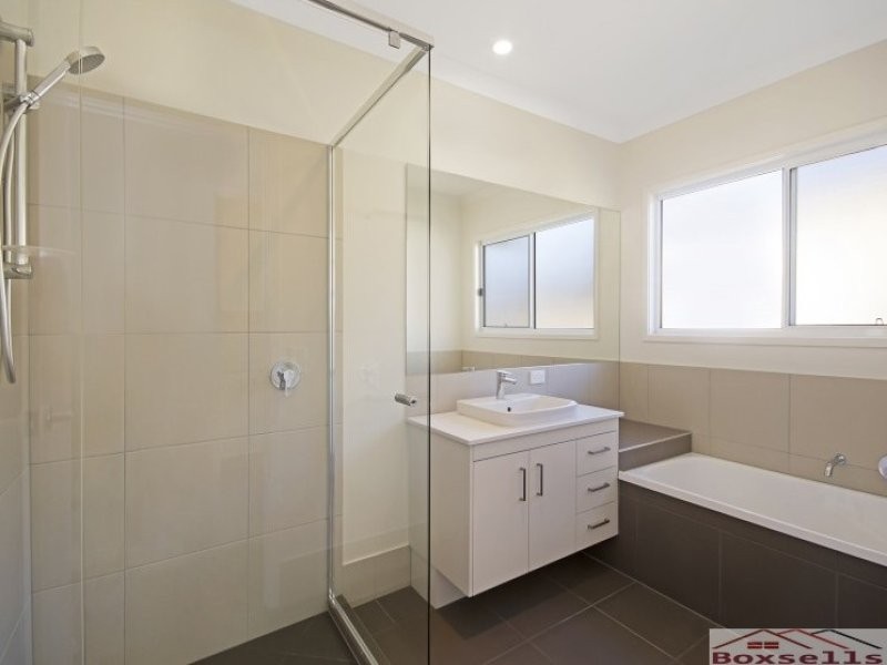 19 Cloudwalk Drive, Maleny QLD 4552