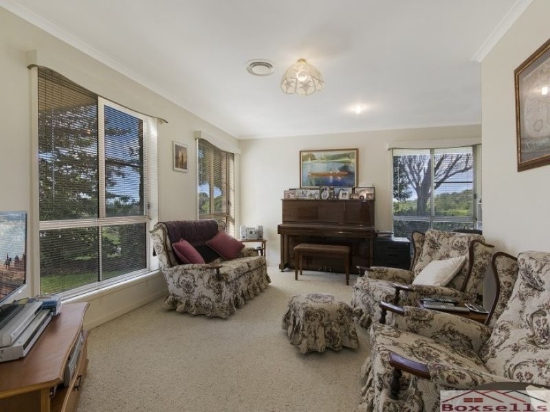 18 Ruddle, Maleny QLD 4552