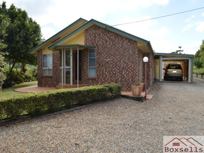 18 Ruddle, Maleny QLD 4552