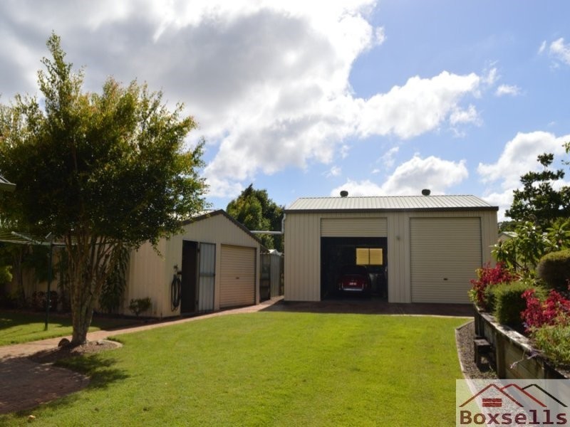 18 Ruddle, Maleny QLD 4552