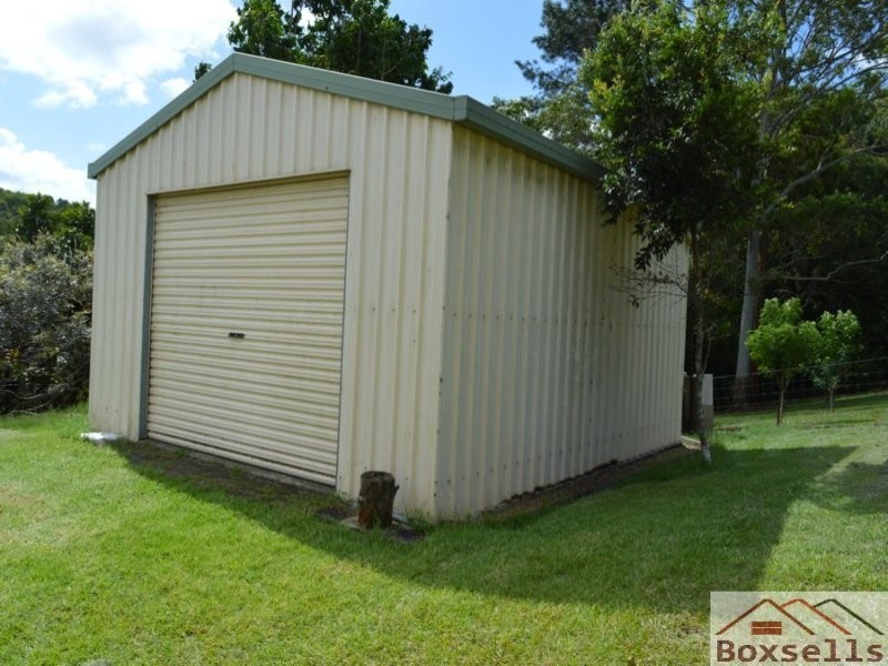 18 Ruddle, Maleny QLD 4552