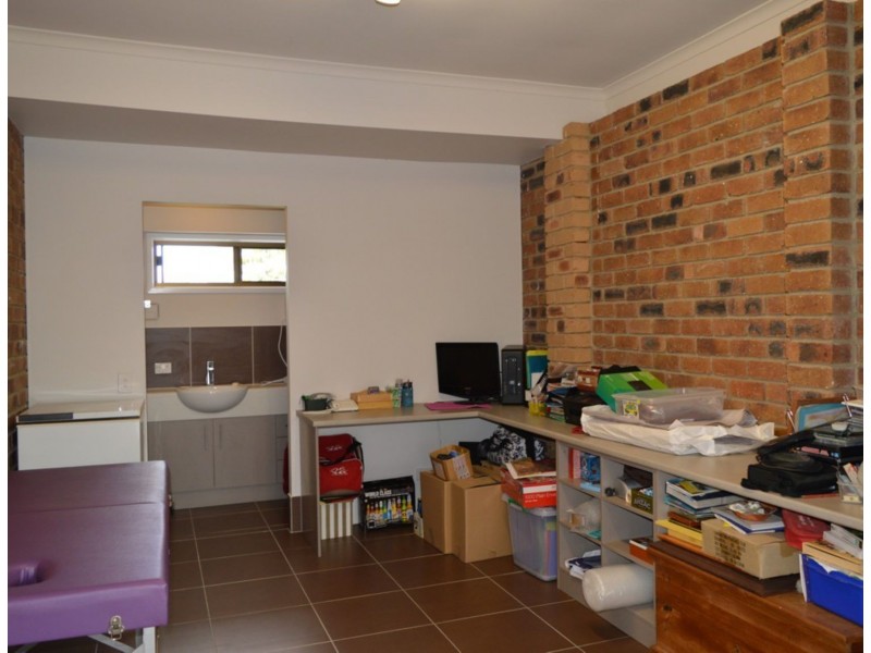 85 Burgess Avenue, Maleny QLD 4552