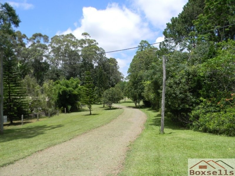 3 Cooke Road, Maleny QLD 4552