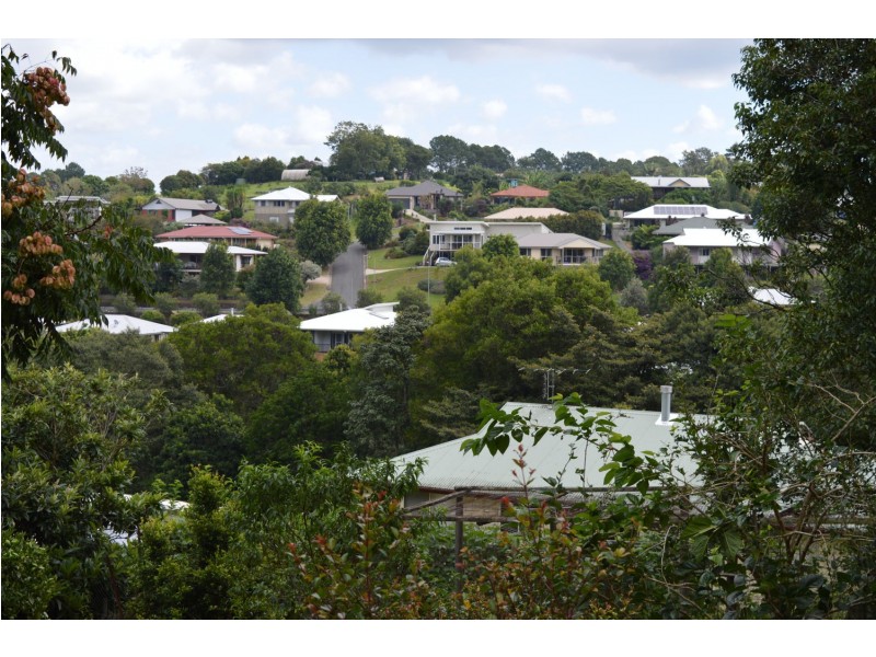 20 Ash Street, Maleny QLD 4552