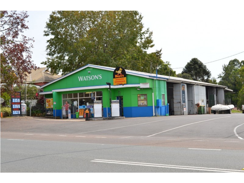 2 & 3 56 Maple Street, Maleny QLD 4552