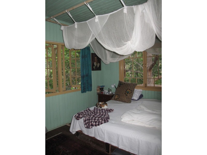 20 Sands Lane, Maleny QLD 4552