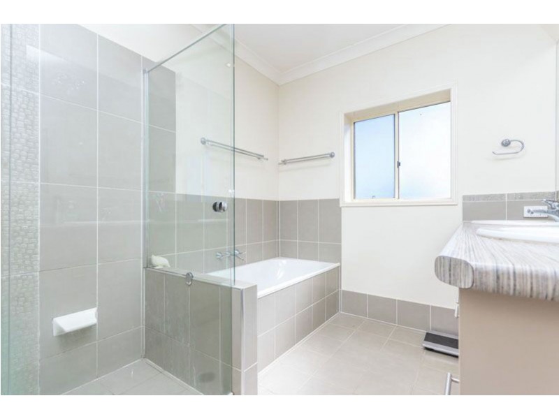 417 Old North Rd, Wamuran QLD 4512