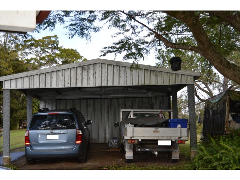 39 Aherns Road, Maleny QLD 4552