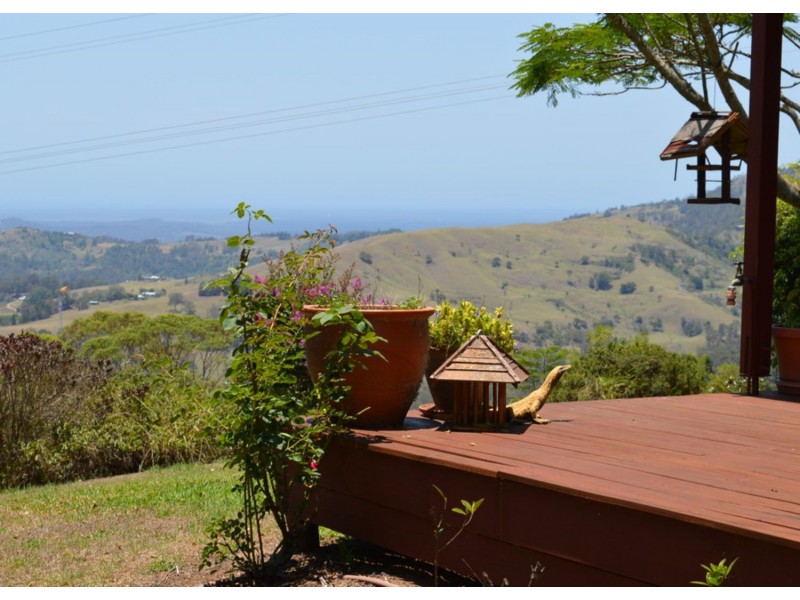 42 Benecke Road, Balmoral Ridge QLD 4552