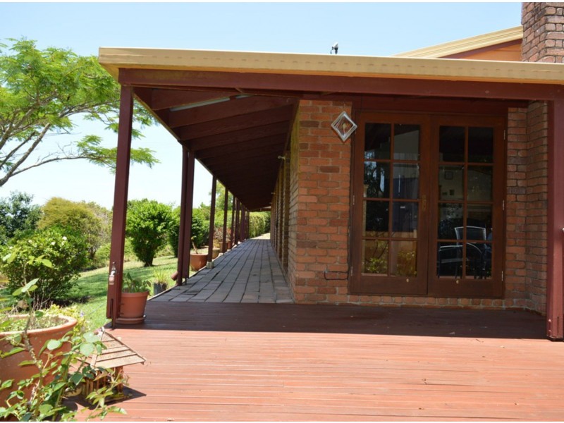 42 Benecke Road, Balmoral Ridge QLD 4552