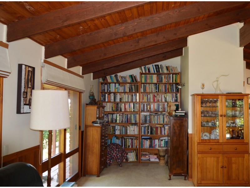 42 Benecke Road, Balmoral Ridge QLD 4552