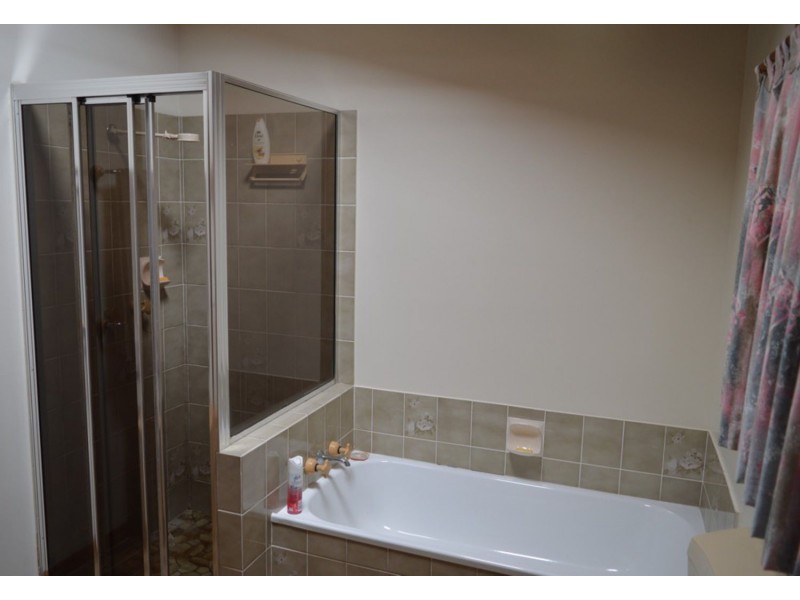 42 Benecke Road, Balmoral Ridge QLD 4552